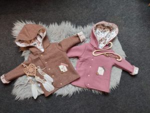 Walkjacke Braun-Waldtiere & Mauve-Waldtiere